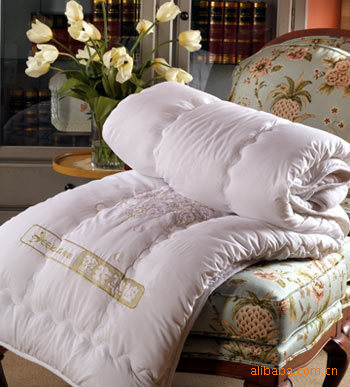 供應優質熏衣草被 | 上海豐晶物貿發展有限公司 - 專業床品套裝供應商